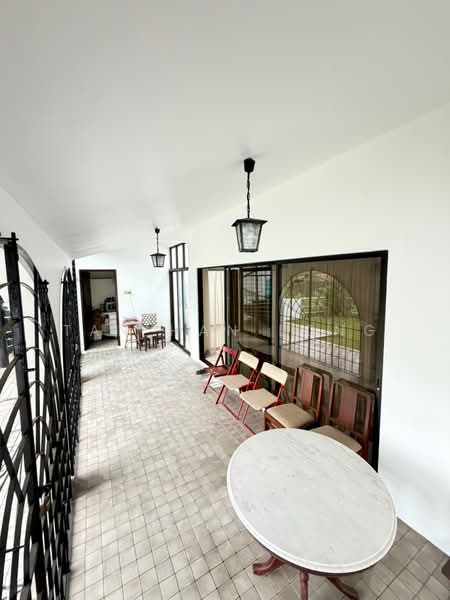 Additional image 2 of Hua Guan Avenue