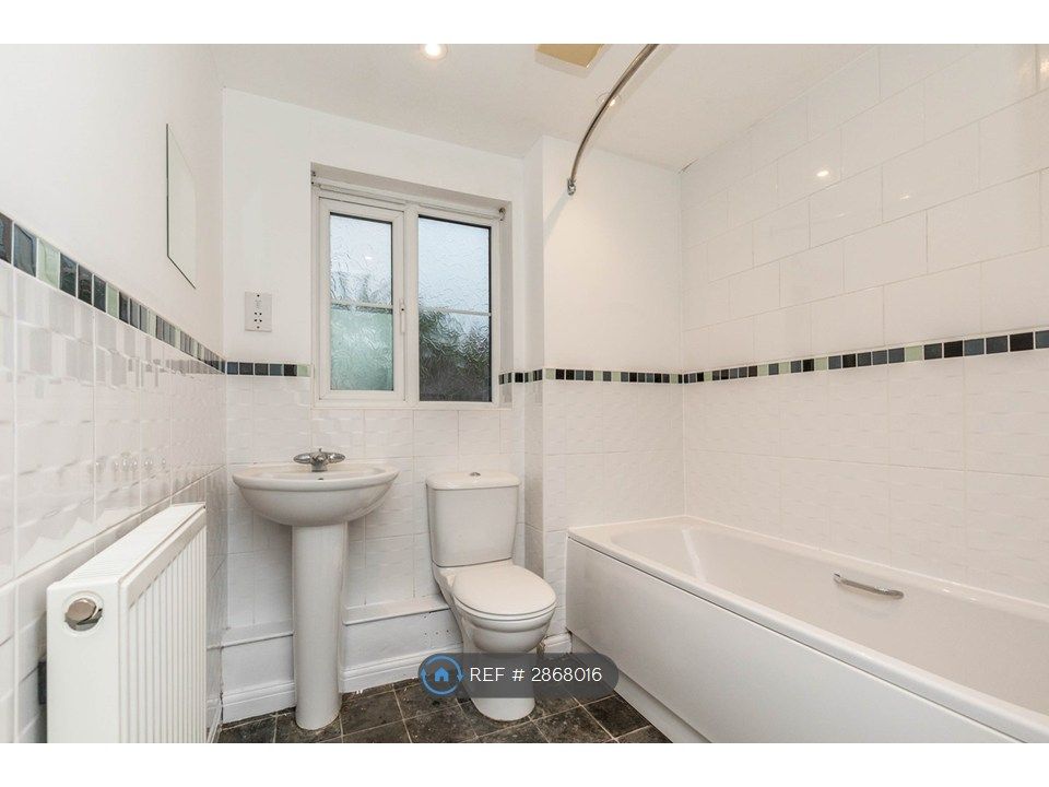 Additional image 10 of 2 bed flat to rentAmis Walk, Bristol BS7