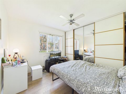 Hart Grove Court, Hart Grove, Ealing Common, London, UK W5