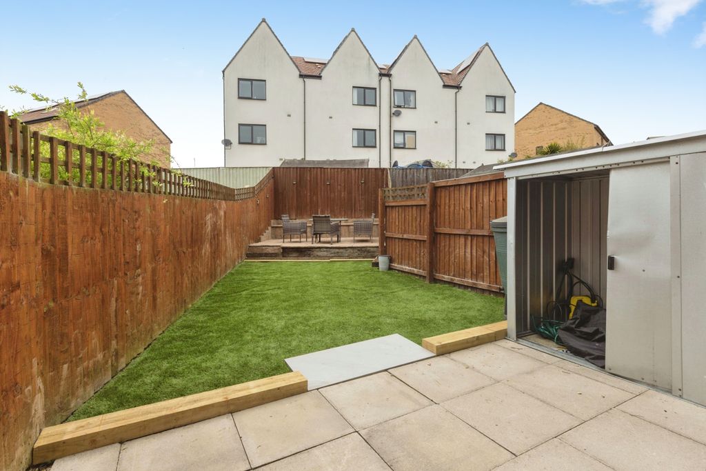 Additional image 14 of 2 bed terraced house for saleCurlew View, Pontefract WF9