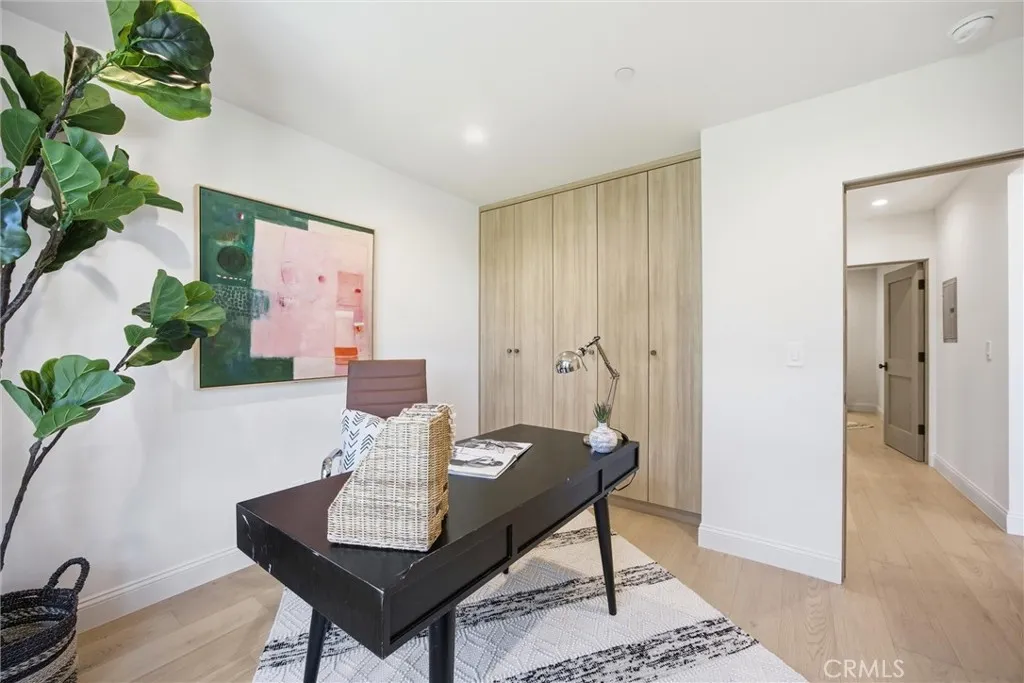 Additional image 75 of 4221 Sunnyside Avenue, Los Angeles, CA 90066