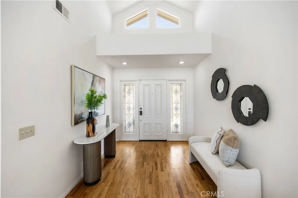 Additional image 64 of 2 Saros Unit 70, Irvine, CA 92603