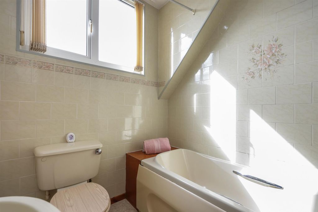Additional image 15 of 3 bed semi-detached house for sale11 Ashburn, Ballynahinch BT24