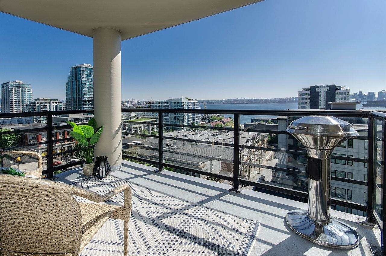 902-124 1st Street W, North Vancouver, BC, V7M 3N3