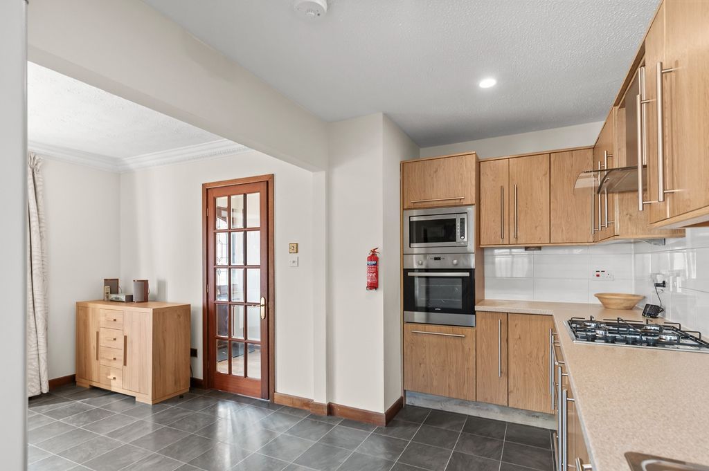 Additional image 8 of 3 bed bungalow to rentGlenorchil Crescent, Auchterarder PH3