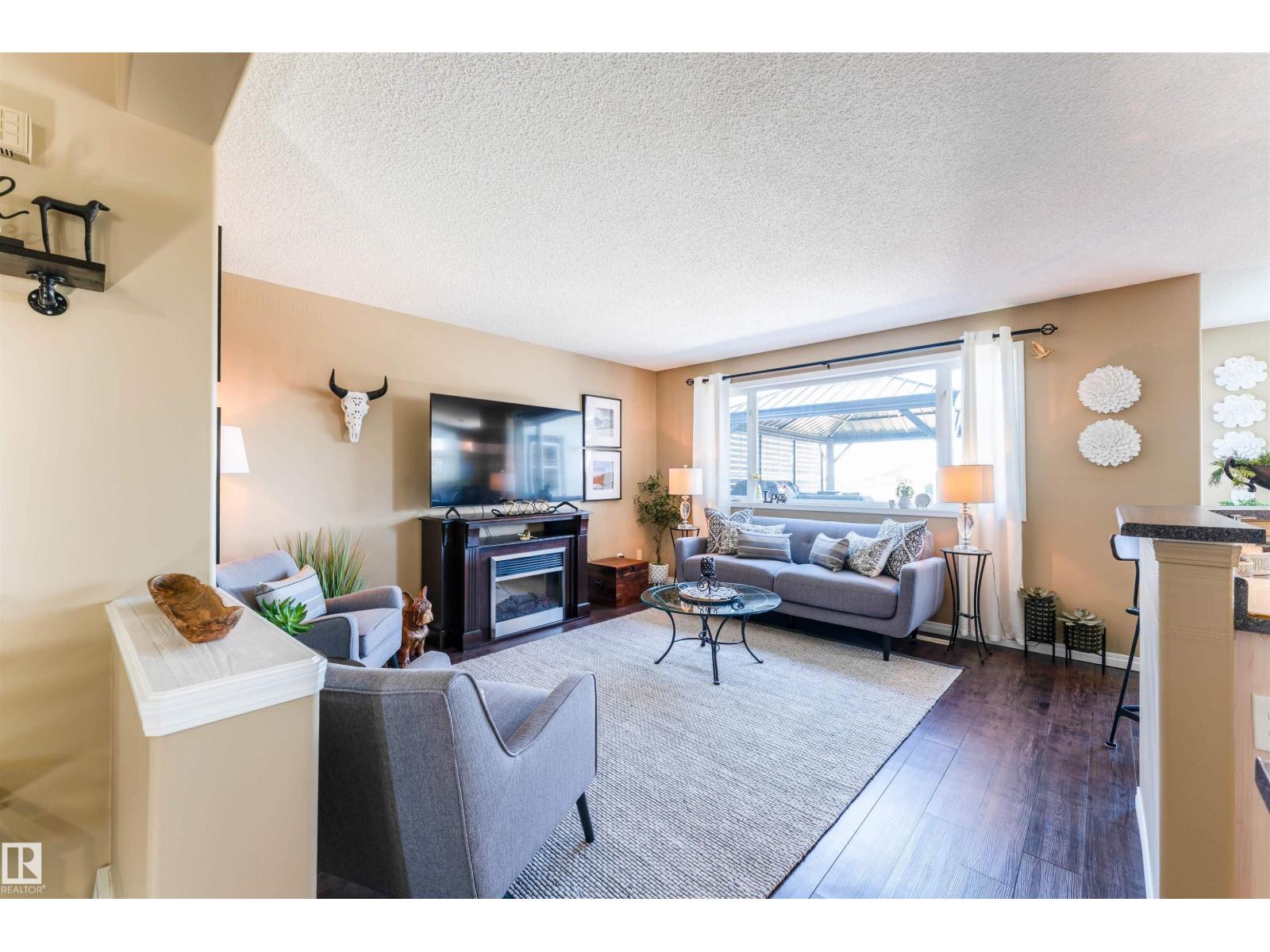 Additional image 4 of 847 Blacklock Way SW, Edmonton, AB, T6W1C6