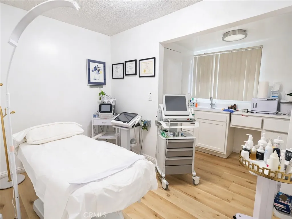 Additional image 10 of 1626 17th Street, Santa Ana, CA 92705