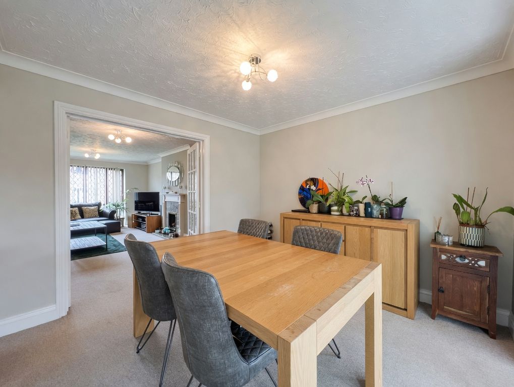 Additional image 3 of 4 bed detached house to rentOld Barber, Harrogate HG1