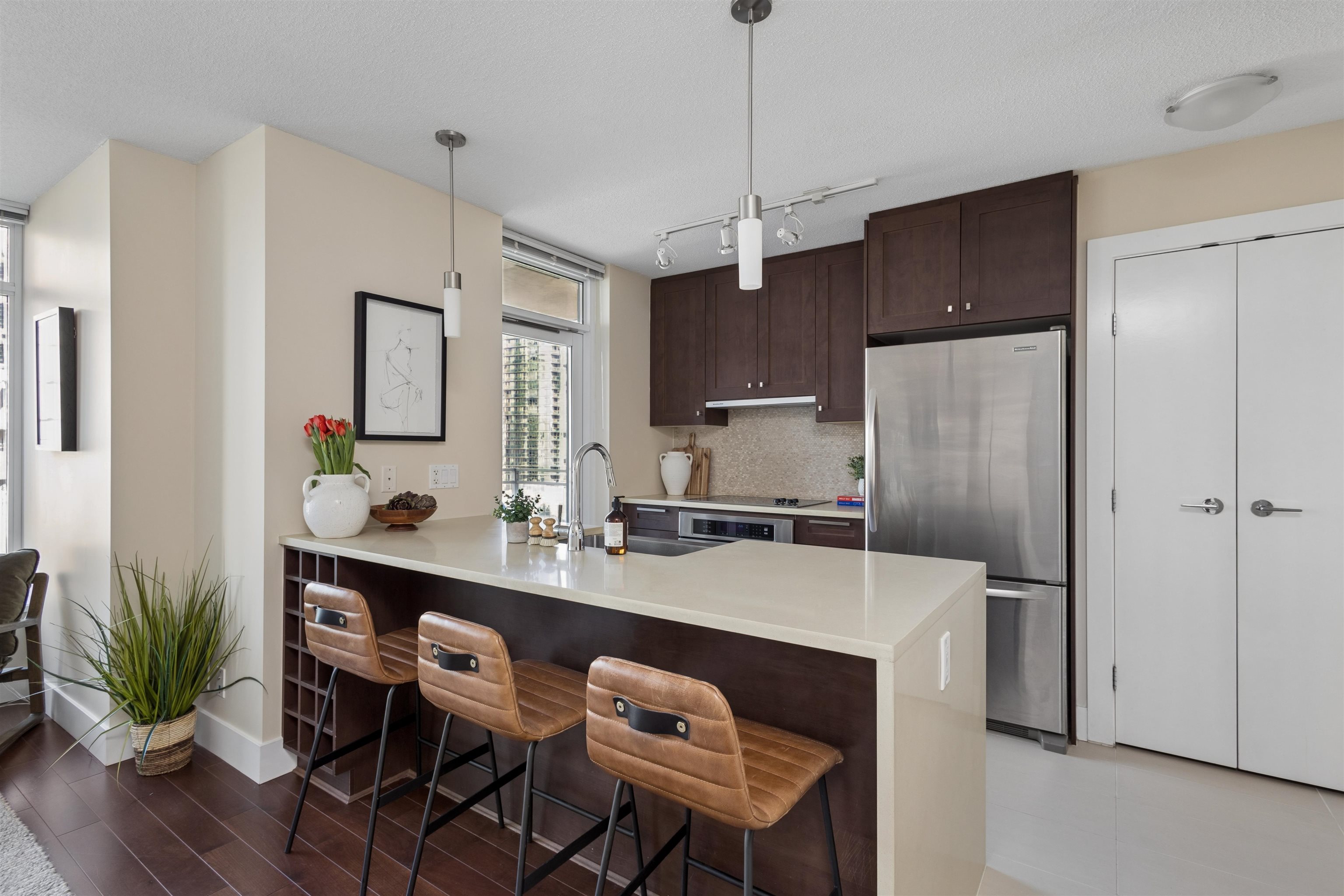 Additional image 2 of 1205-888 Homer Street, Vancouver, BC, V6B 0H7