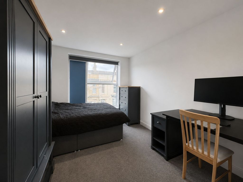Additional image 6 of 2 bed flat to rentGreenbank Terrace, Plymouth PL4