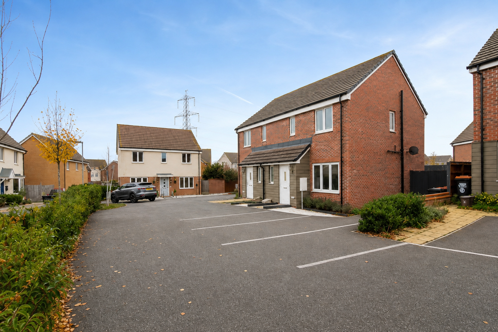 Additional image 17 of 3 bed semi-detached house to rentSiskin Grove, Leighton Buzzard LU7