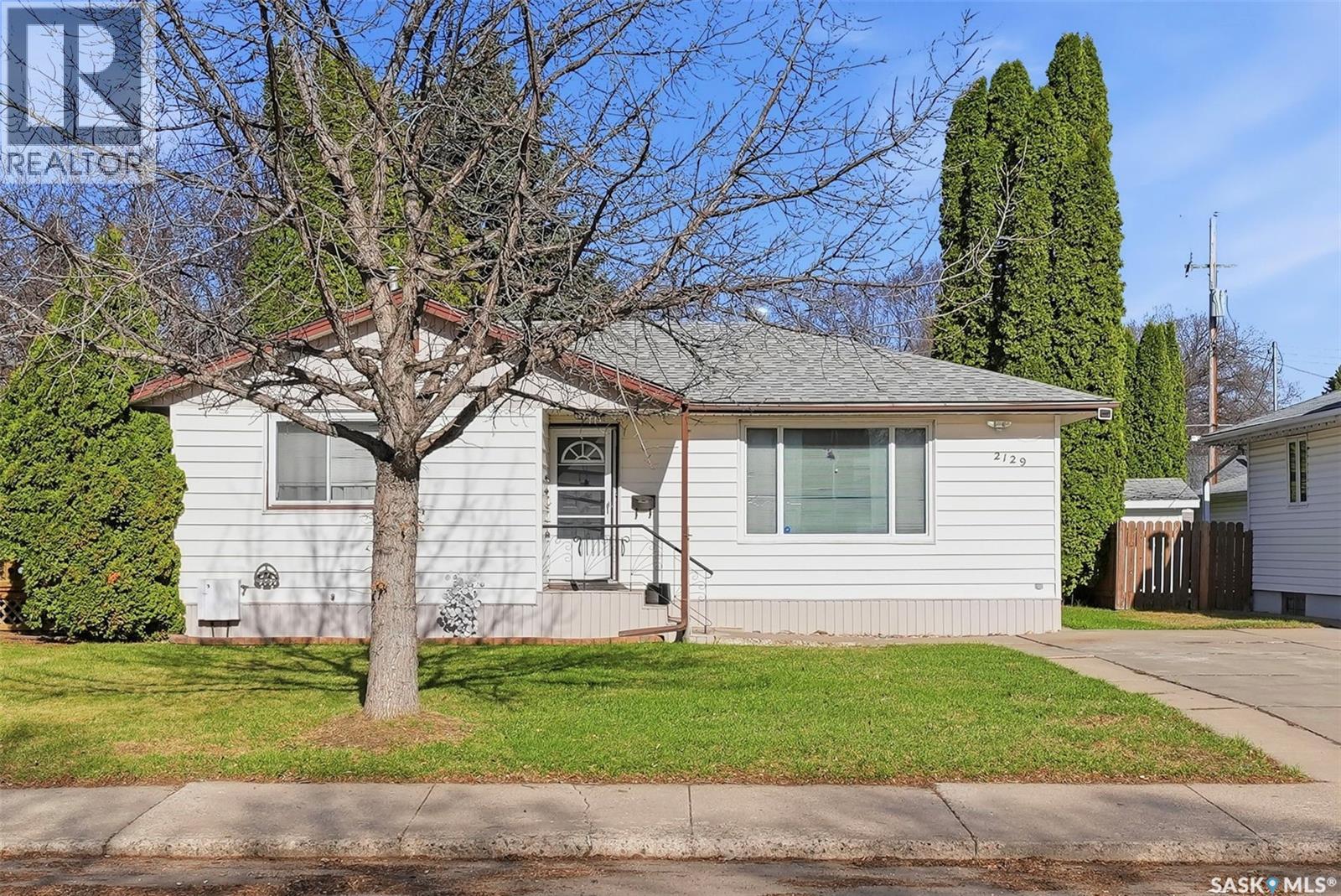 Additional image 2 of 2129 Cairns Avenue, Saskatoon, SK, S7J1T5