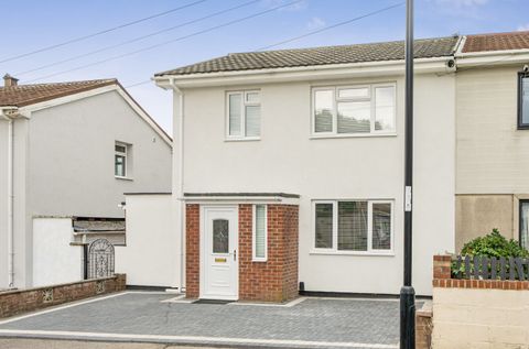 Smythe Road, Southampton, Hampshire SO19
