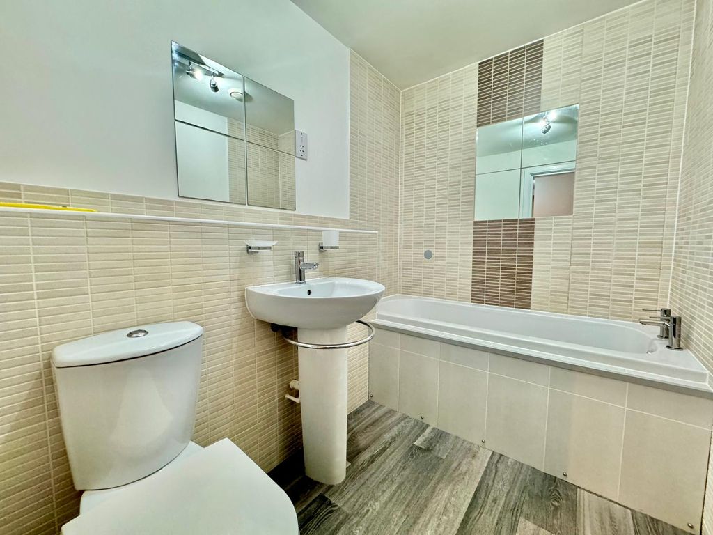 Additional image 9 of 2 bed flat to rentKing Street, Norwich NR1