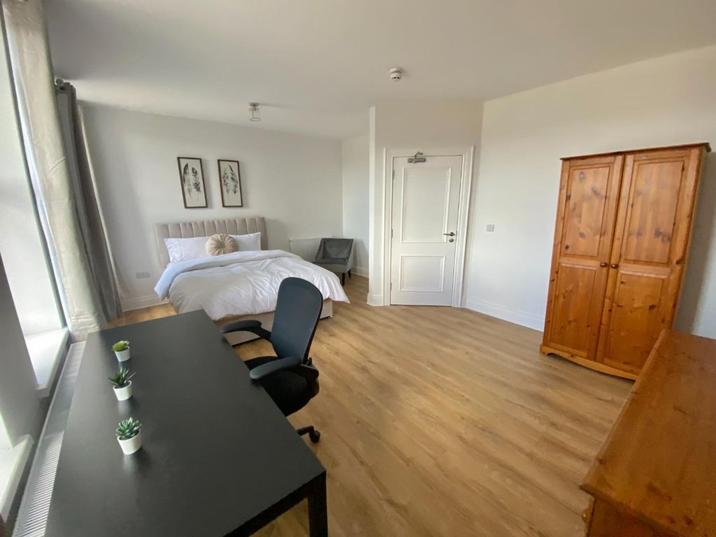 Additional image 5 of 5 bed town house to rentEbrington Terrace, Londonderry BT47