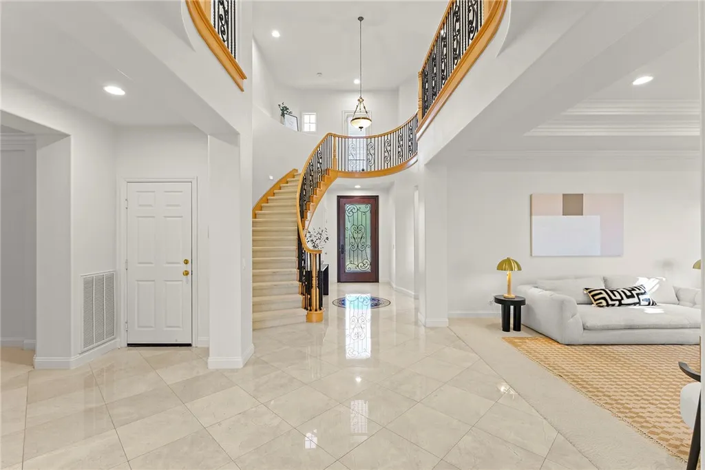 Additional image 5 of 5464 Shannon Ridge Ln, San Diego, CA 92130