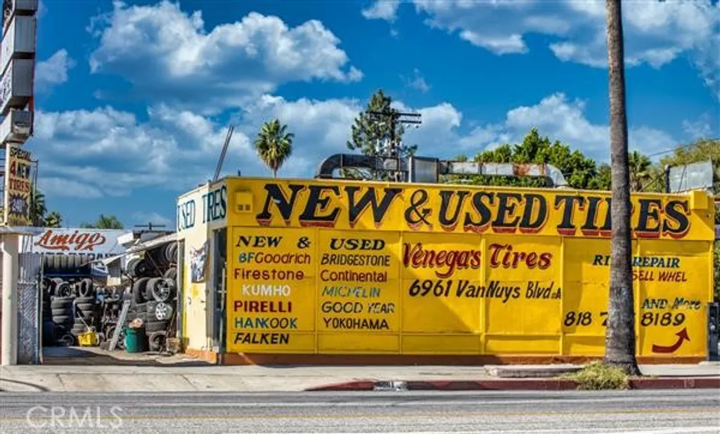 6961 Van Nuys Blvd, Van Nuys, CA 91405 photo 2