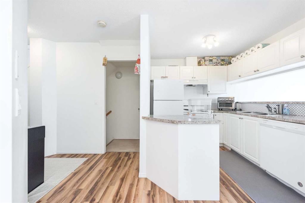 Additional image 6 of 281 Citadel Point NW, Calgary, AB, T3G 5L2