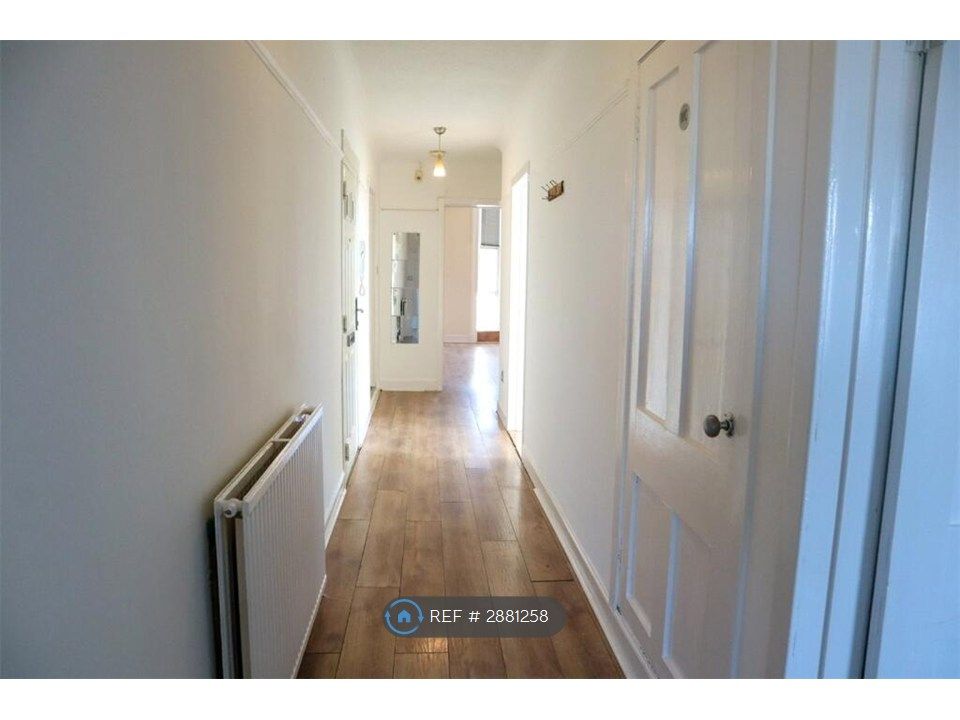 Additional image 5 of 3 bed flat to rentStewarton St, Wishaw ML2