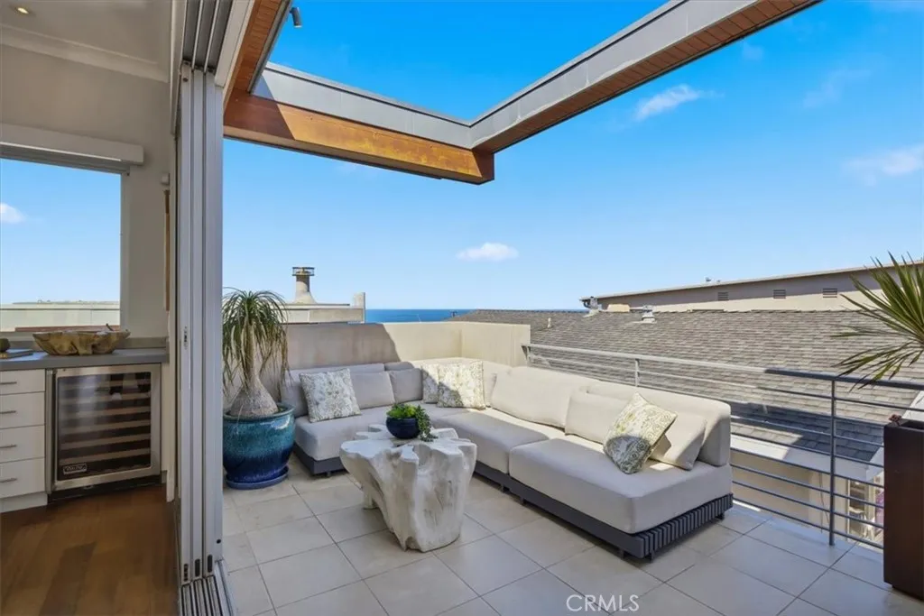 Additional image 15 of 1211 Bayview Dr, Manhattan Beach, CA 90266
