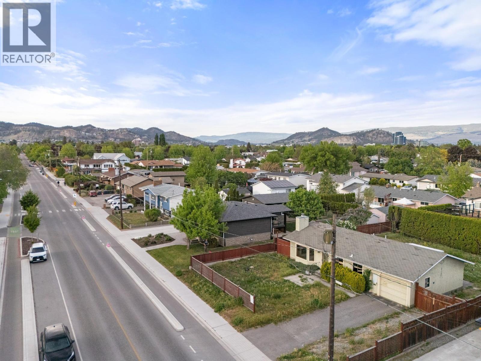 Additional image 5 of 2429 Ethel Street, Kelowna, BC, V1Y3A4
