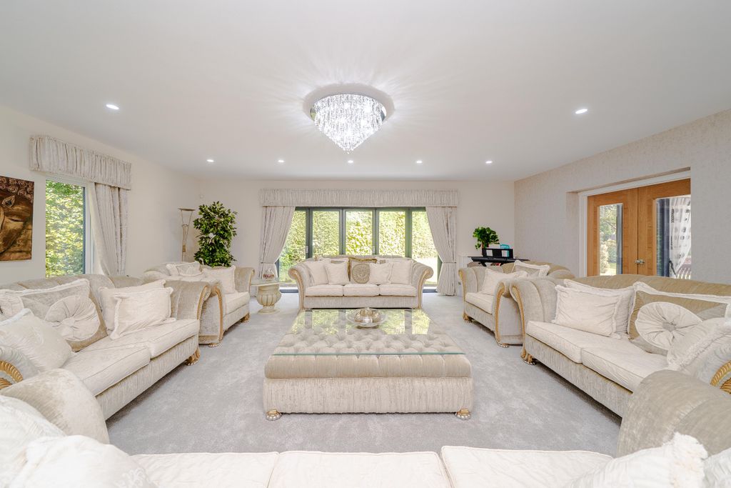 Additional image 13 of 6 bed detached house for saleBarlows Road, Edgbaston B15