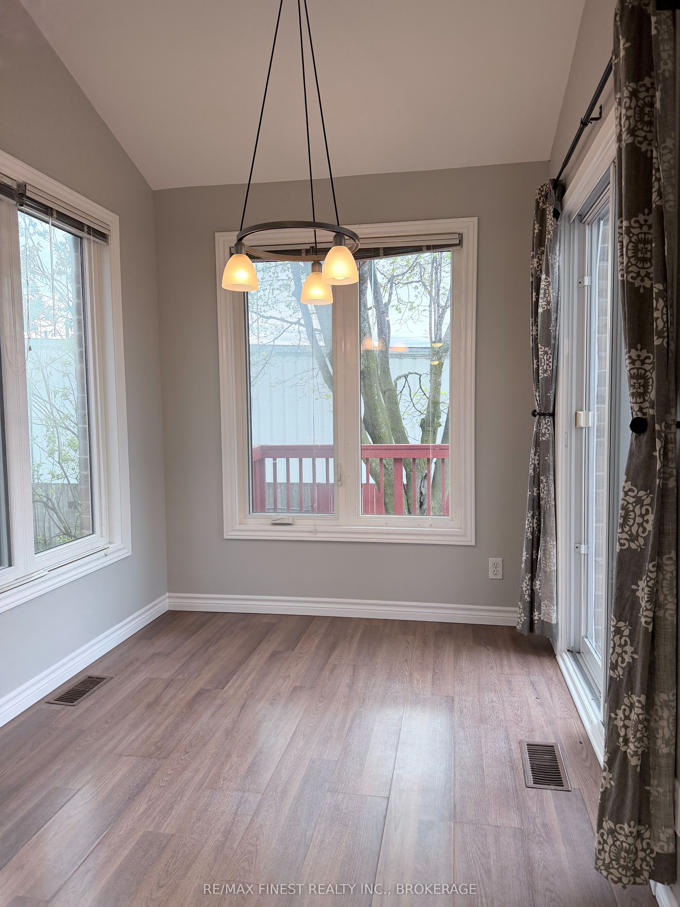 Additional image 4 of 936 Killarney Crescent, Kingston, ON, K7M 8E1