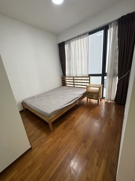 94 Punggol Central photo 4