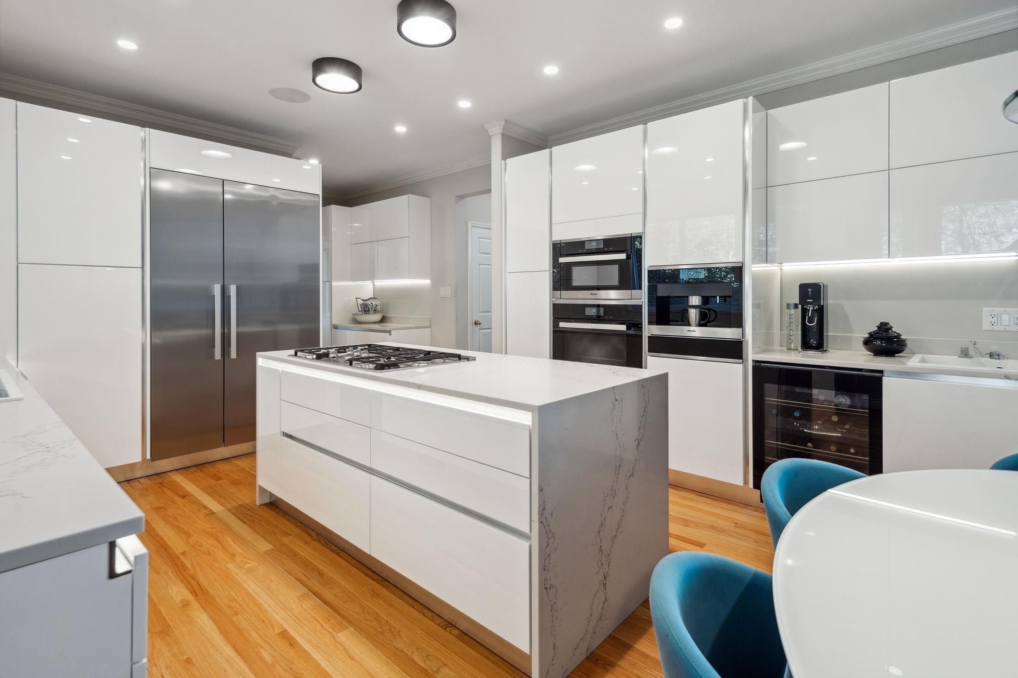 Additional image 2 of 3823 Michener Way, North Vancouver, BC, V7K 3C7