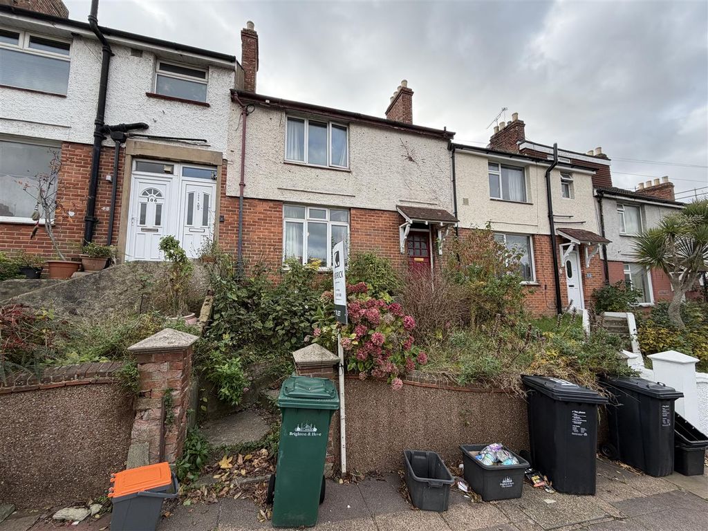 3 bed terraced house to rentCoombe Road, Brighton BN2