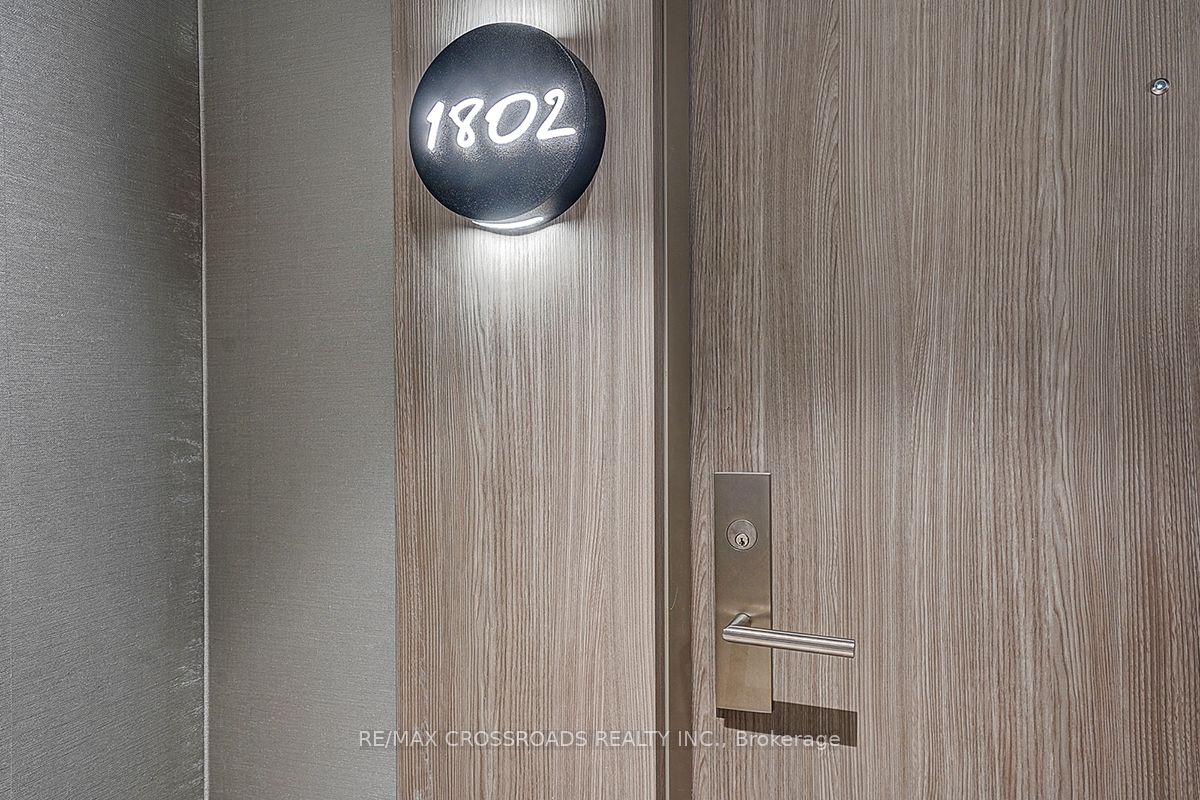 Additional image 5 of 1802-161 Roehampton Avenue, Toronto, ON, M4P 0C8