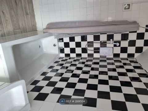 Arthur Street, Nottingham NG7, Room to rent