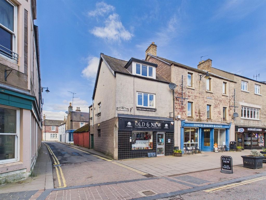 2 bed flat for saleFlat 1R, The Cross, Coupar Angus PH13