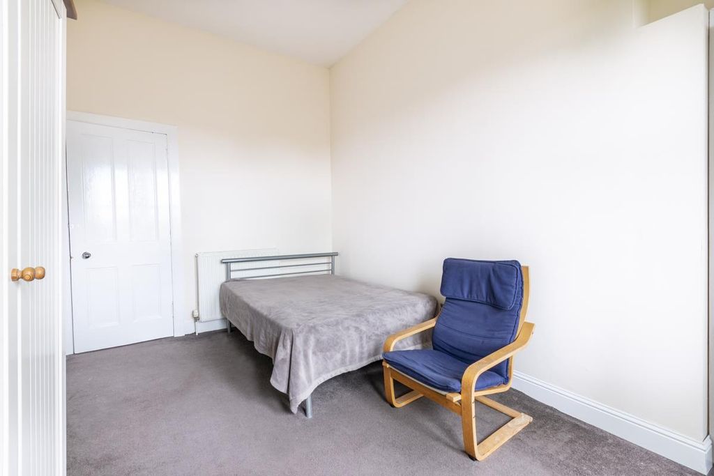 Additional image 7 of 7 bed shared accommodation to rentBernard Terrace, Edinburgh EH8