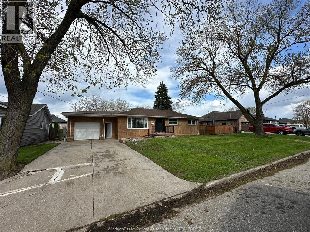3010 Byng , Windsor, ON, N8W3G7 photo 3