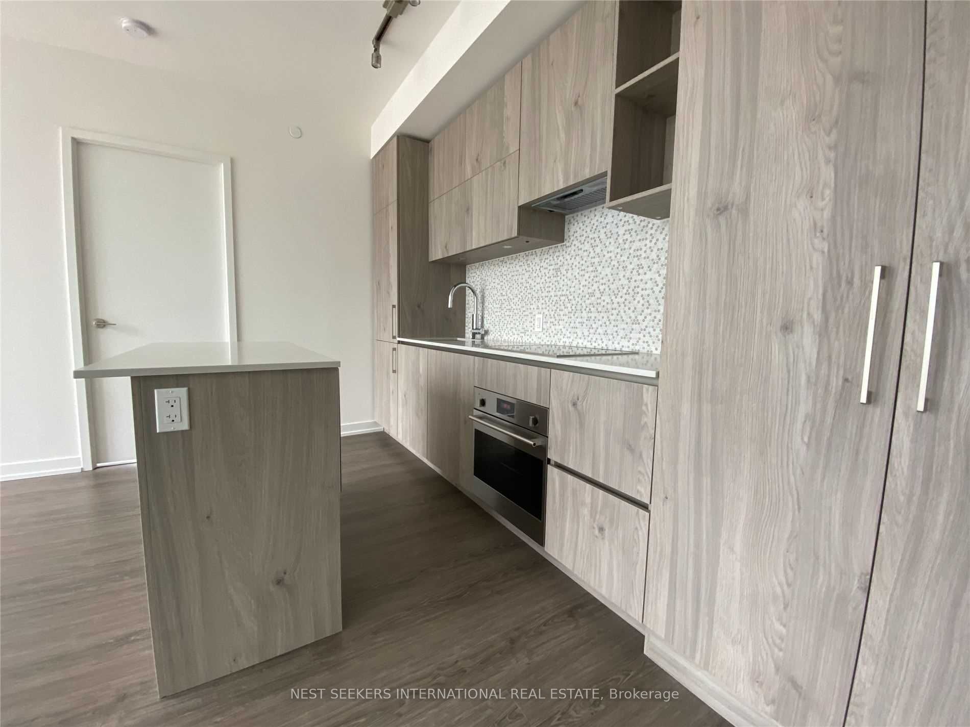 Additional image 4 of 1405-1 Yorkville Avenue, Toronto, ON, M4W 0B1