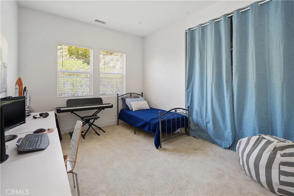Additional image 48 of 19045 Martino Court, Saugus, CA 91350