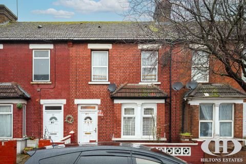 Trinity Road, Southall UB1