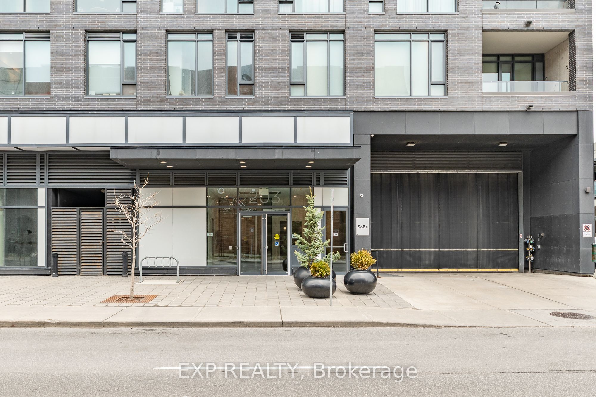 Additional image 3 of 1102-203 Catherine Street, Ottawa, ON, K2P 1J5