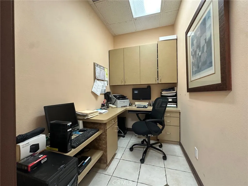 Additional image 8 of 15415 Jeffrey Road Unit 104, Irvine, CA 92618