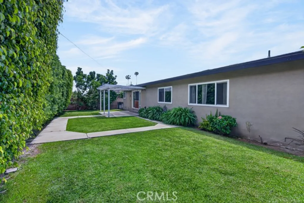 Additional image 34 of 2077 N Mori Ln, Orange, CA 92867