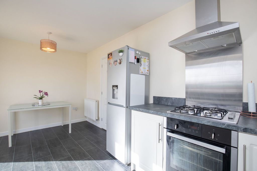 Additional image 8 of 3 bed semi-detached house for saleRhodfa Parc Slip, Tondu, Bridgend CF32