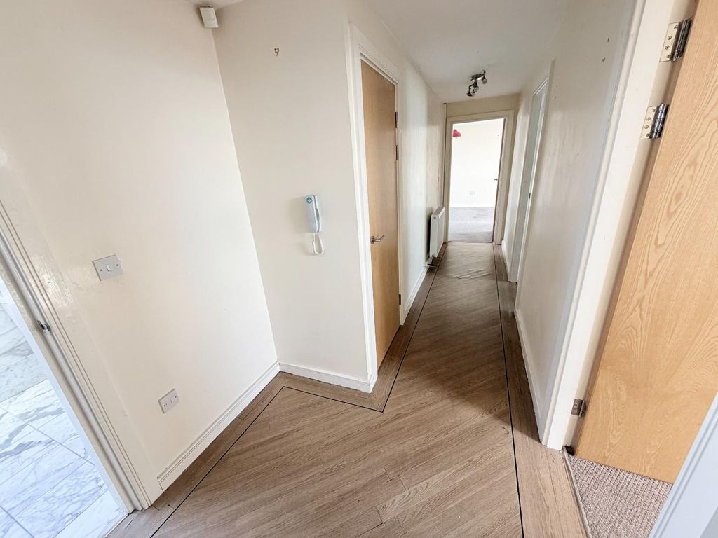 Additional image 8 of 2 bed flat for saleMariners Point, Marina, Hartlepool TS24