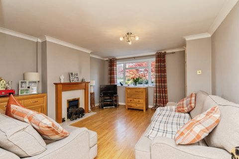 Meadow Court Drive, Bristol BS30
