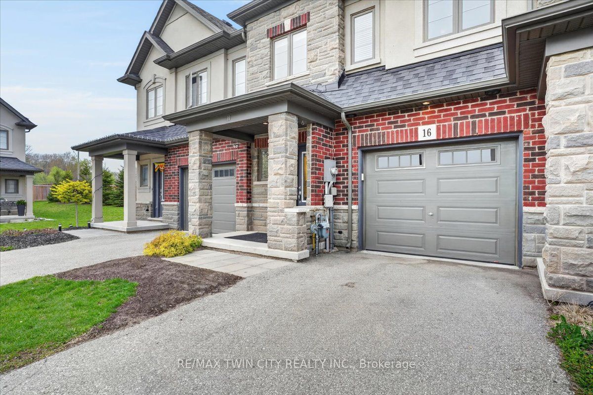 16-324 Equestrian Way, Cambridge, ON, N3E 0E2 photo 2