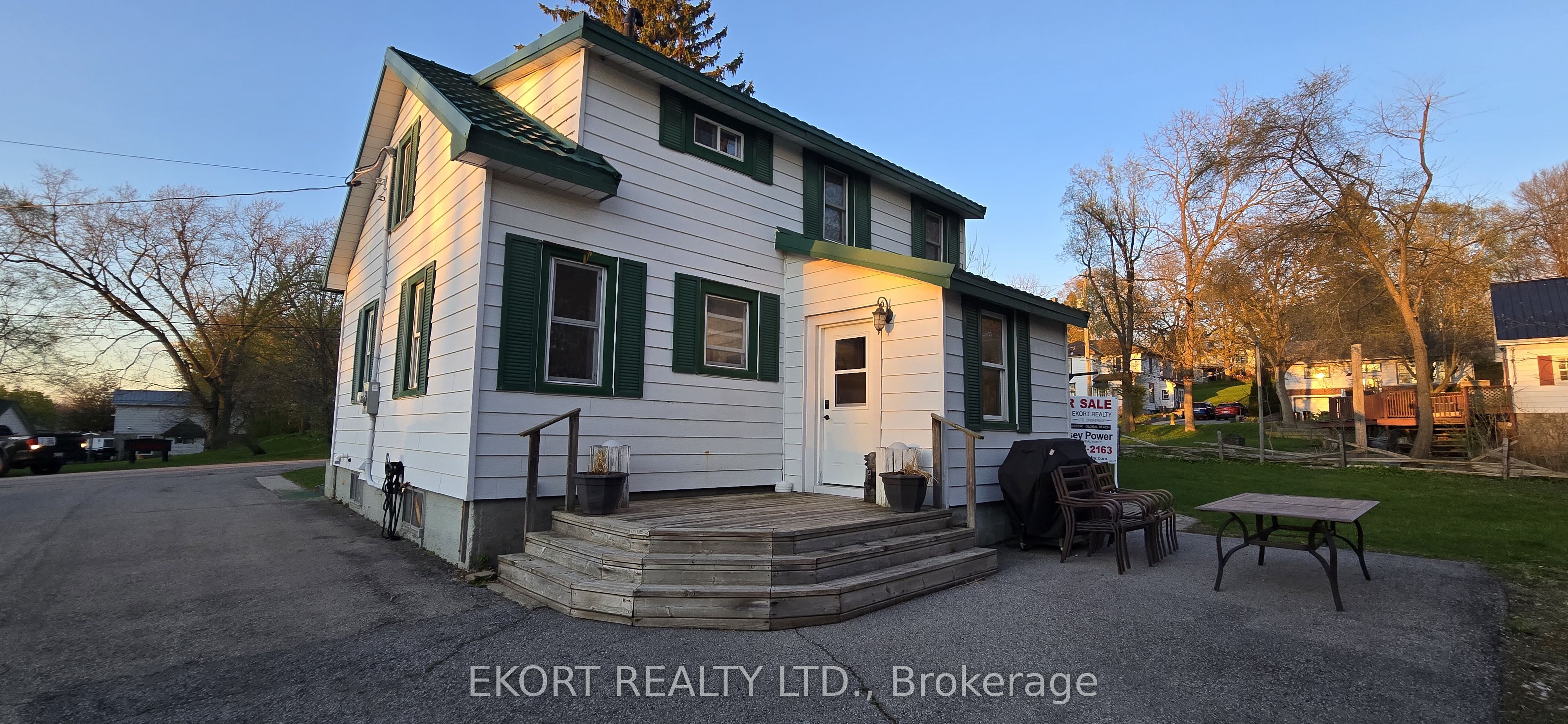 Additional image 3 of 4 South Street S, Prince Edward County, ON, K0K 2T0
