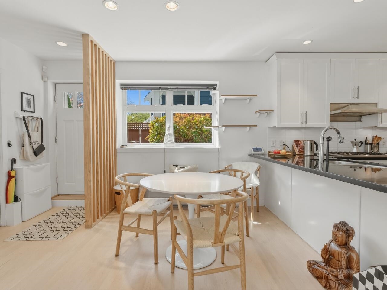 Additional image 6 of 83 15th Avenue W, Vancouver, BC, V5Y 1X7