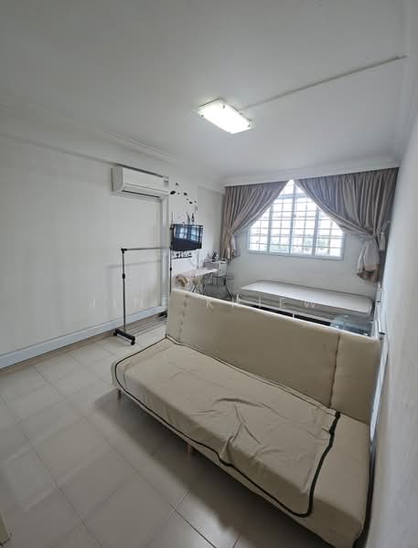 623 Hougang Avenue 8 photo 3