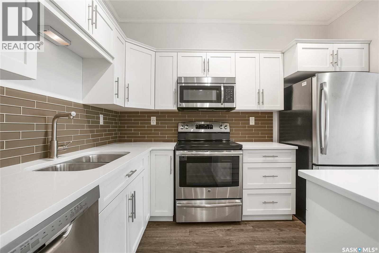 Additional image 4 of 104-545 Hassard Close, Saskatoon, SK, S7L6V3