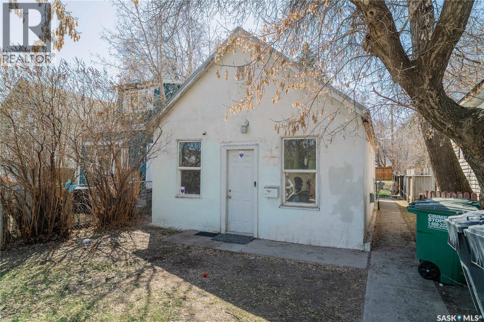 439 R AVENUE S